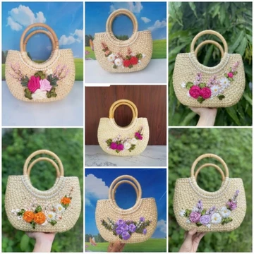 Túi lục bình bầu hoa thêu ruy băng, túi cói đi hơi đi biển chụp hình. túi xách tay nữ size 25, kho sỉ túi cói