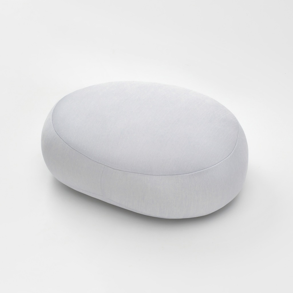 Ảnh Gối Làm Mát Tròn Và Dài MUJI 1