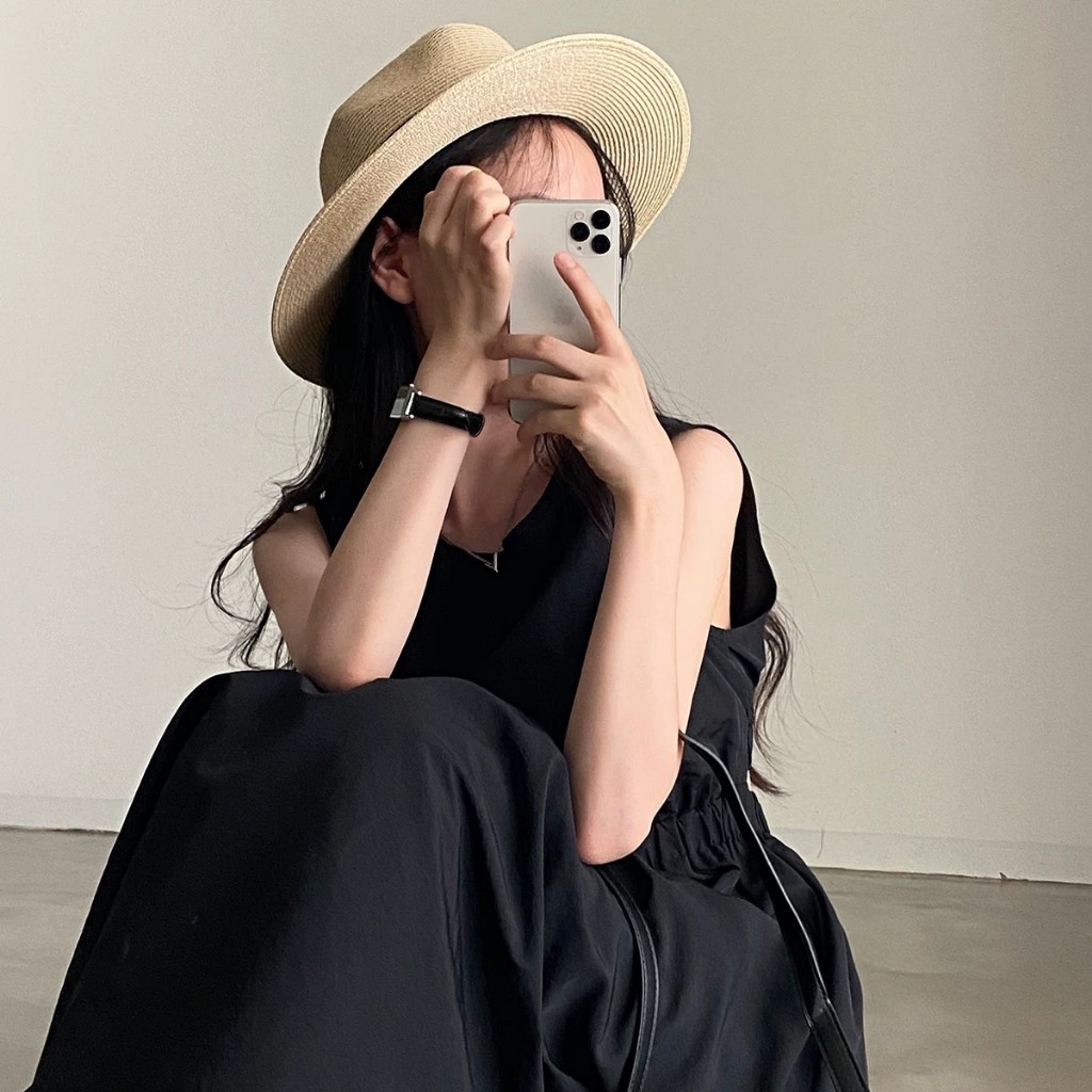 Váy nửa lưng dành cho nữ phong cách dáng dài đen thanh lịch hở