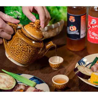 Bộ Bình Trà Nâu Cổ Kèm Ly Trà Da Lươn Nâu Cổ - Gốm Xưa Lái Thiêu Nam Bộ Cho Người Hoài Niệm