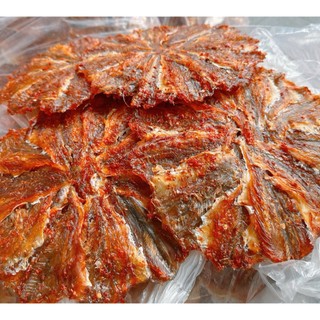 500Gram Khô cá đù xẻ không xương được ướp gia vị vừa ăn phù hợp làm quà biếu tặng người thân.