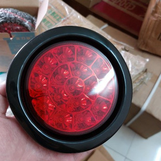 Đèn hậu led tròn SD2015, Đèn hậu xe tải điện 12v và 24v. (Giá 1 chiếc)