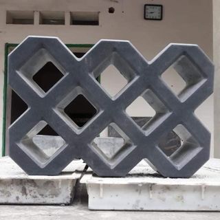 Khuôn đúc gạch trồng cỏ 8 lỗ