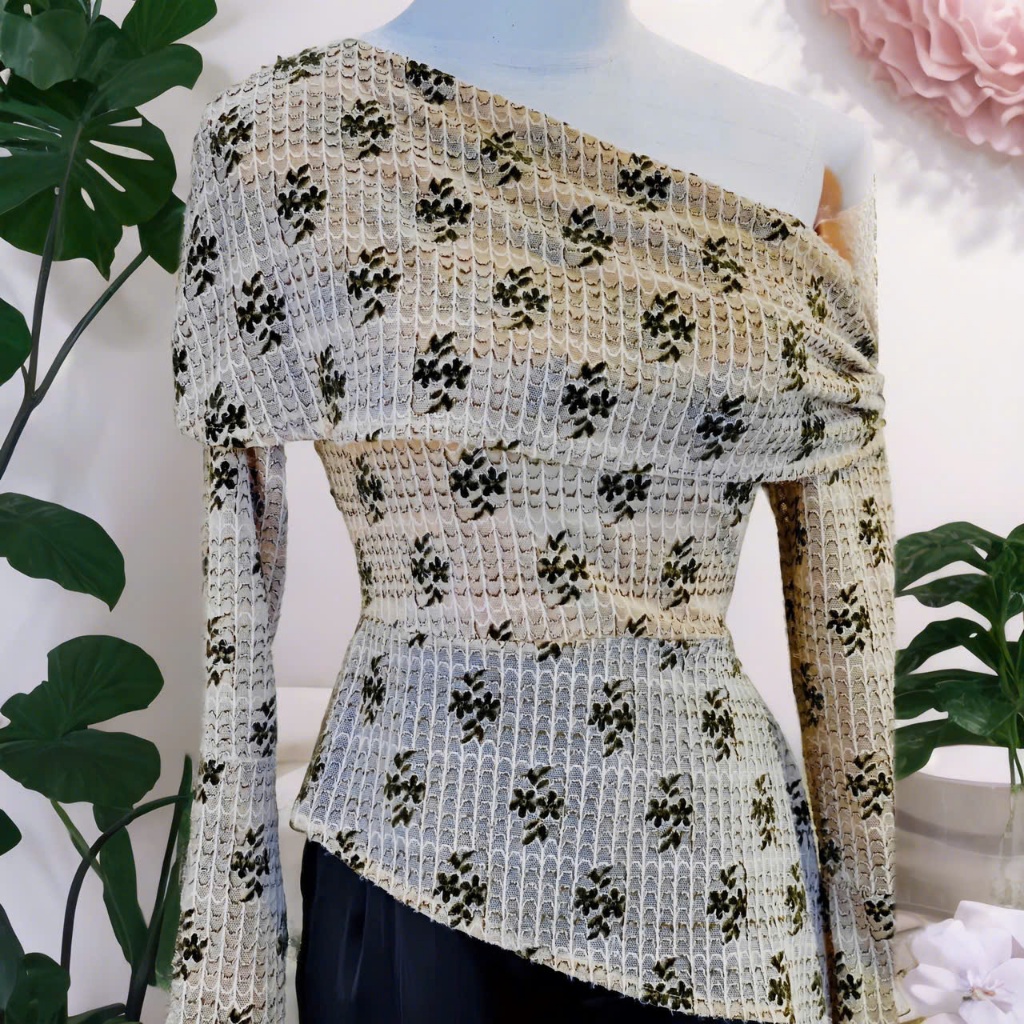 Áo lệch vai tay dài tà chéo ôm eo Style sang chảnh LVAI112