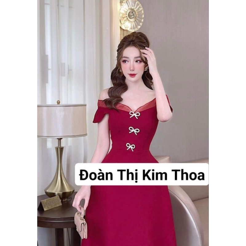 Váy đỏ trễ vai tag nơ ngọc sang chảnh – Kim Thoa Design cao cấp