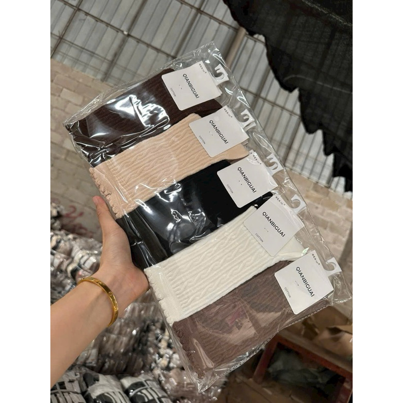 SÉT 5 ĐÔI TẤT BÈO VẶN THỪNG CỔ CAO CHO BẠN GÁI