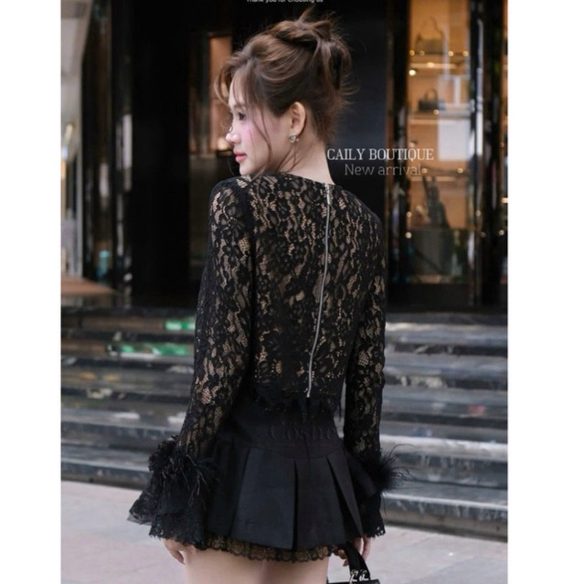 “Lace Set” Set áo ren cổ tròn tay dài loe phối lông vũ cao cấp kèm chân váy xếp ly ngắn xoè viền ren | MIU.STUDIO