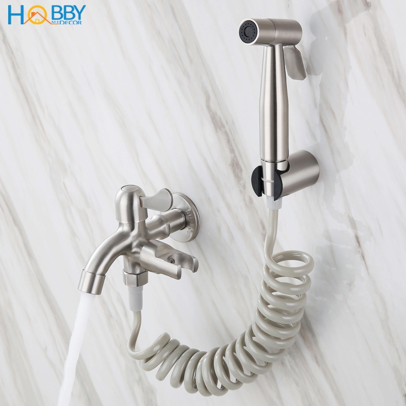 Bộ vòi xịt vệ sinh kèm vòi xả inox 304 dây lò xo Hobby Home Decor GXLX