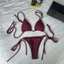 Bikini 2 mảnh đi biển đỏ xinh cao cấp