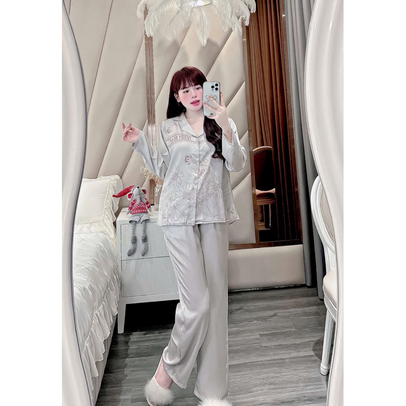 Hoa Xám Xanh Xước TD