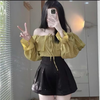 Áo kiểu trễ vai,tay dai hoe cột nơ,chất lụa tơ mềm, hai lớp có lót mút