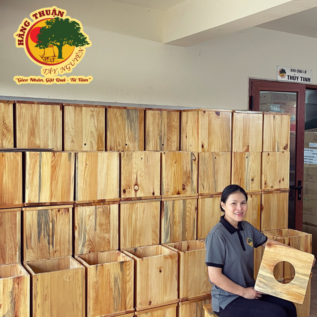 Ghế Xông Phụ Khoa Gỗ Tự Nhiên Hằng Thuận Tây Nguyên, Ở Cữ Sau Sinh, Xông Hơ Phụ Khoa  (Kèm lót ngồi)