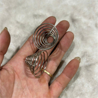 Lò xo kèn Thái Inox. (Giá 1 chiếc)