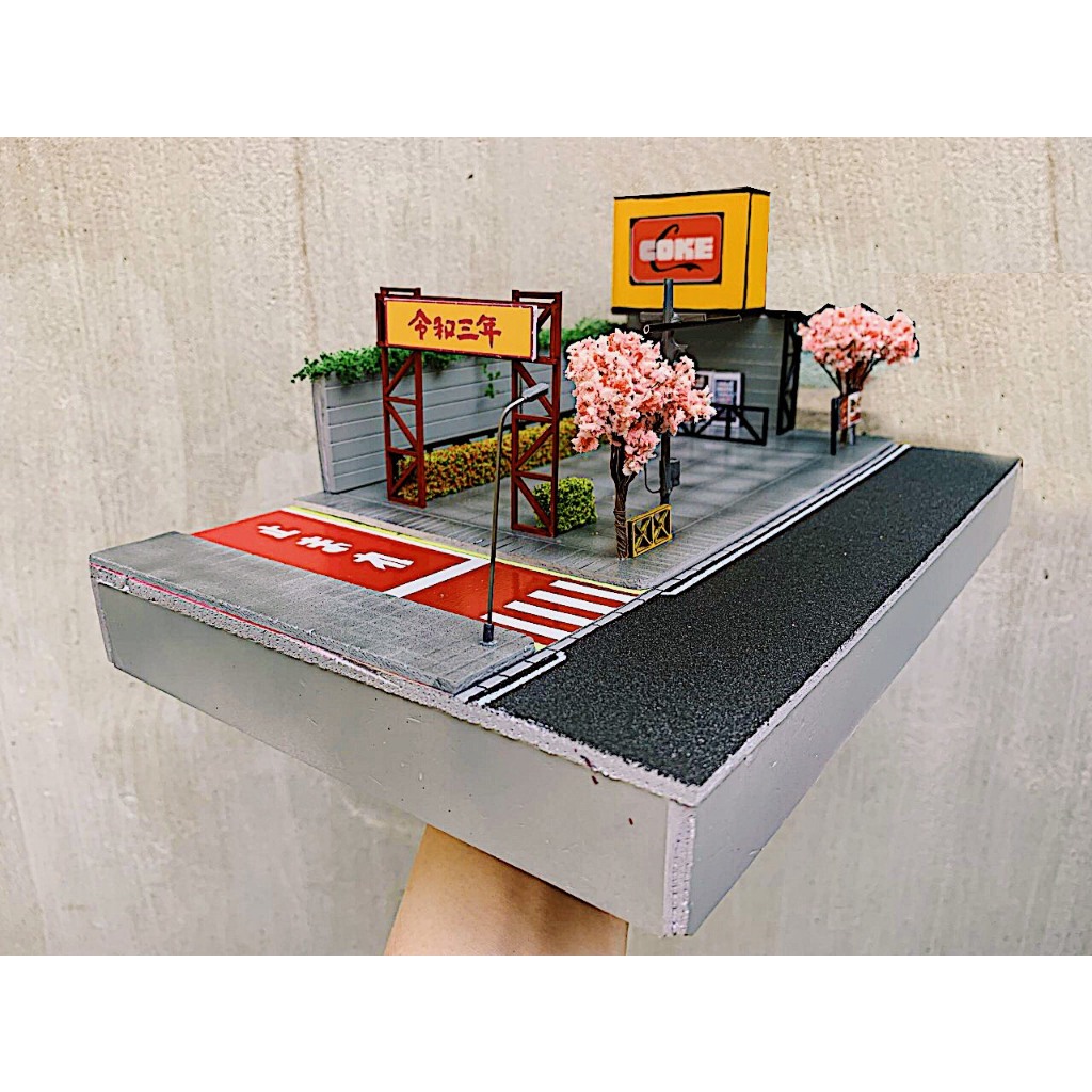 Sa bàn bãi đậu xe Coke 1/64