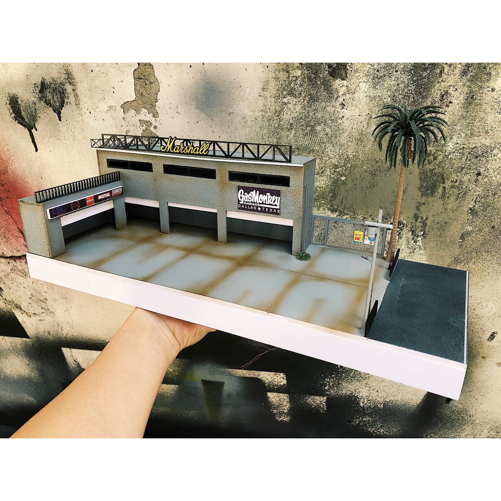 Sa bàn bãi đậu xe monkey garage 1/64