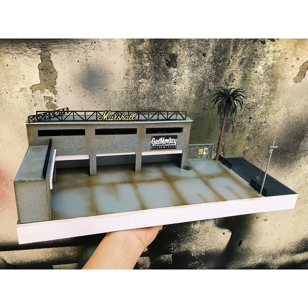 Sa bàn bãi đậu xe monkey garage 1/64