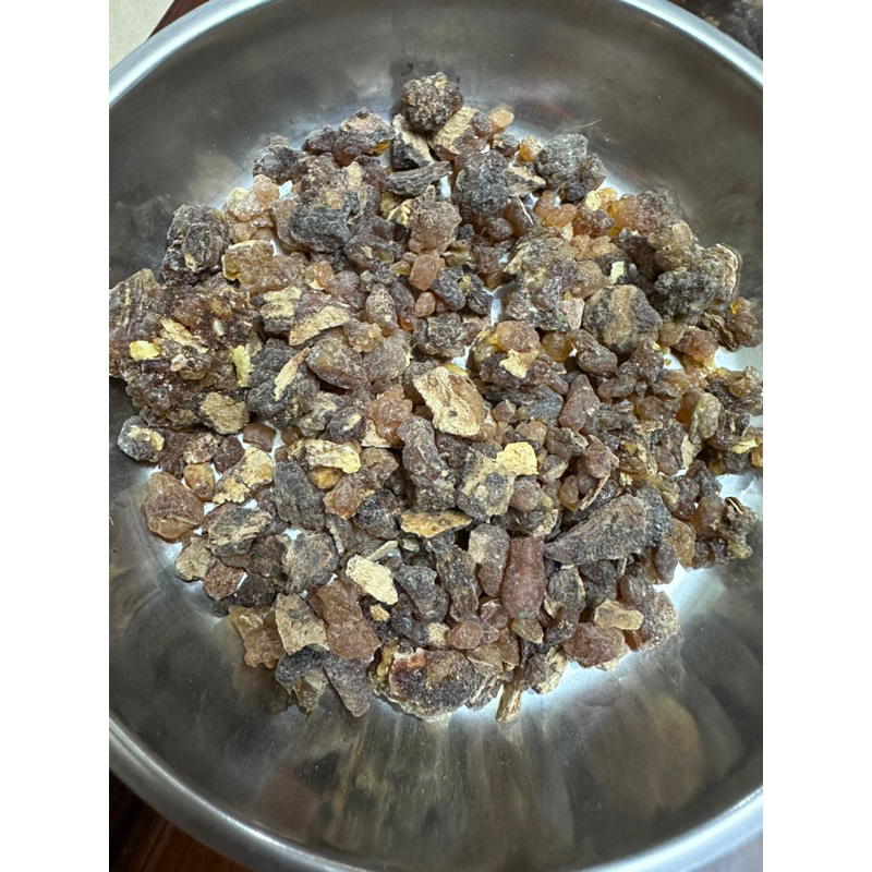 Nhũ Hương Nguyên Chất ( Làm Tinh Dầu, Xông Phòng ) Nhựa Cây Nhũ Hương