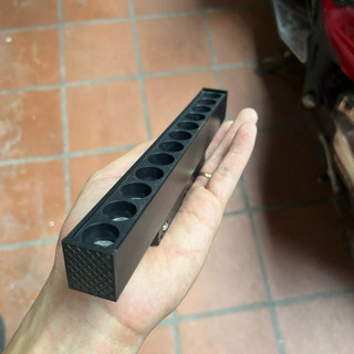 Đèn tiêu điểm ray nam châm 12w [vỏ nhôm]