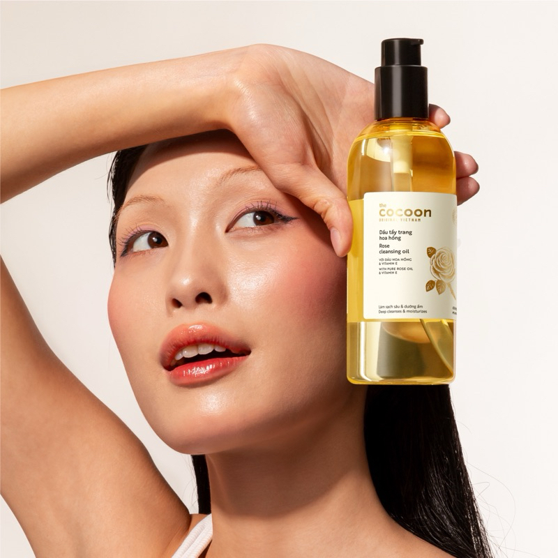 HÀNG TẶNG KHÔNG BÁN - Dầu tẩy trang hoa hồng Cocoon tẩy sạch makeup chuyên nghiệp & dưỡng ẩm 310ml