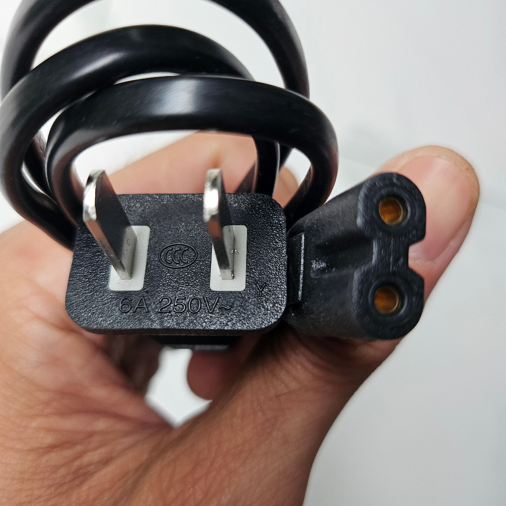 Dây nguồn SAA cổng số 8 dòng cao cấp 6A đến 10A dùng cho thiết bị điện tử có cổng size 1.5cm dài dây 1.5 mét