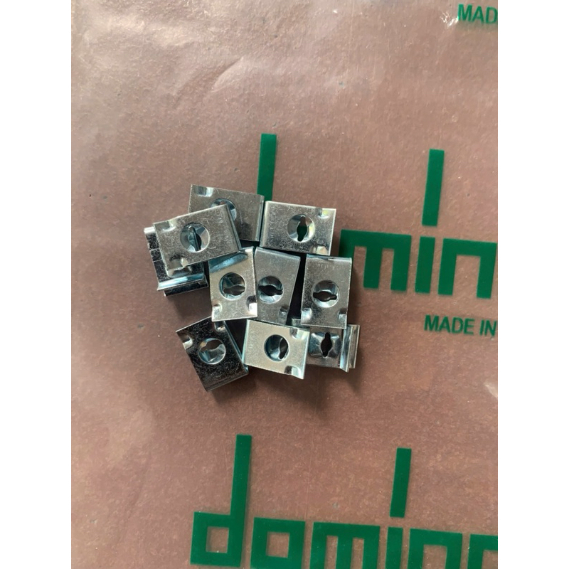 full bộ ốc dàn áo 40 chi tiết gắn xe điện xmen như hình