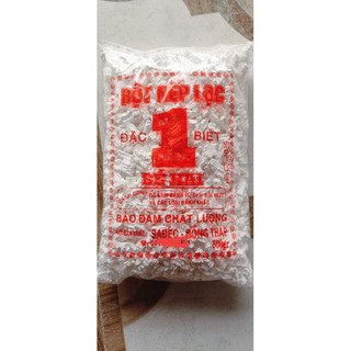 bột gạo (bột lọc) bột nếp và bột bánh bò đặc sản của làng bột SaĐéc sản xuất theo cách truyền thống