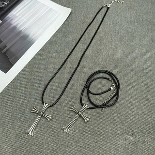 phụ kiện thời trang-dây chuyền thánh giá phong cách bụi bặm