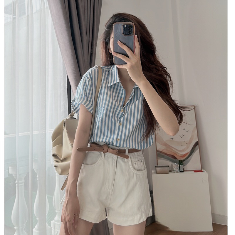 Áo sơ mi nữ kẻ sọc tay ngắn kẻ sọc chất liệu cao cấp Jumito, áo áo croptop phong cách trẻ trung năng động D1599