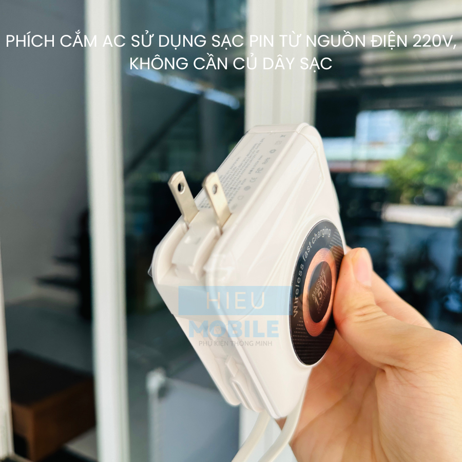 Pin sạc dự phòng có phích cắm AC kèm 2 dây cáp và sạc không dây 15W dung lượng 20.000mAh