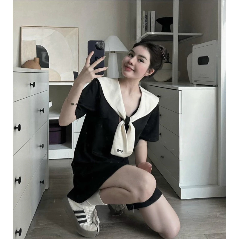 Set đồ nữ áo cổ thủy thủ màu đen mix chân váy dáng xòe Jumito, đồ bộ nữ phong các dễ thương trẻ trung năng động HCOM2624