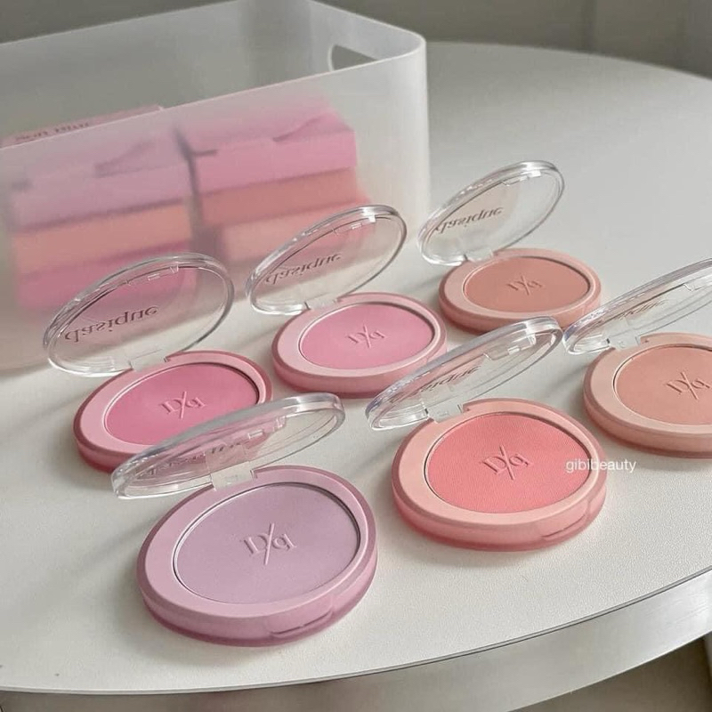Má hồng Dasique Soft Blur Cheek-chất phấn mịn lỳ, ko rơi rớt.