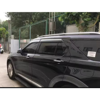 Vè Che Mưa Ford Explorer Có Viền Chị Mạ Inox Đẹp Hàng Loại Dày
