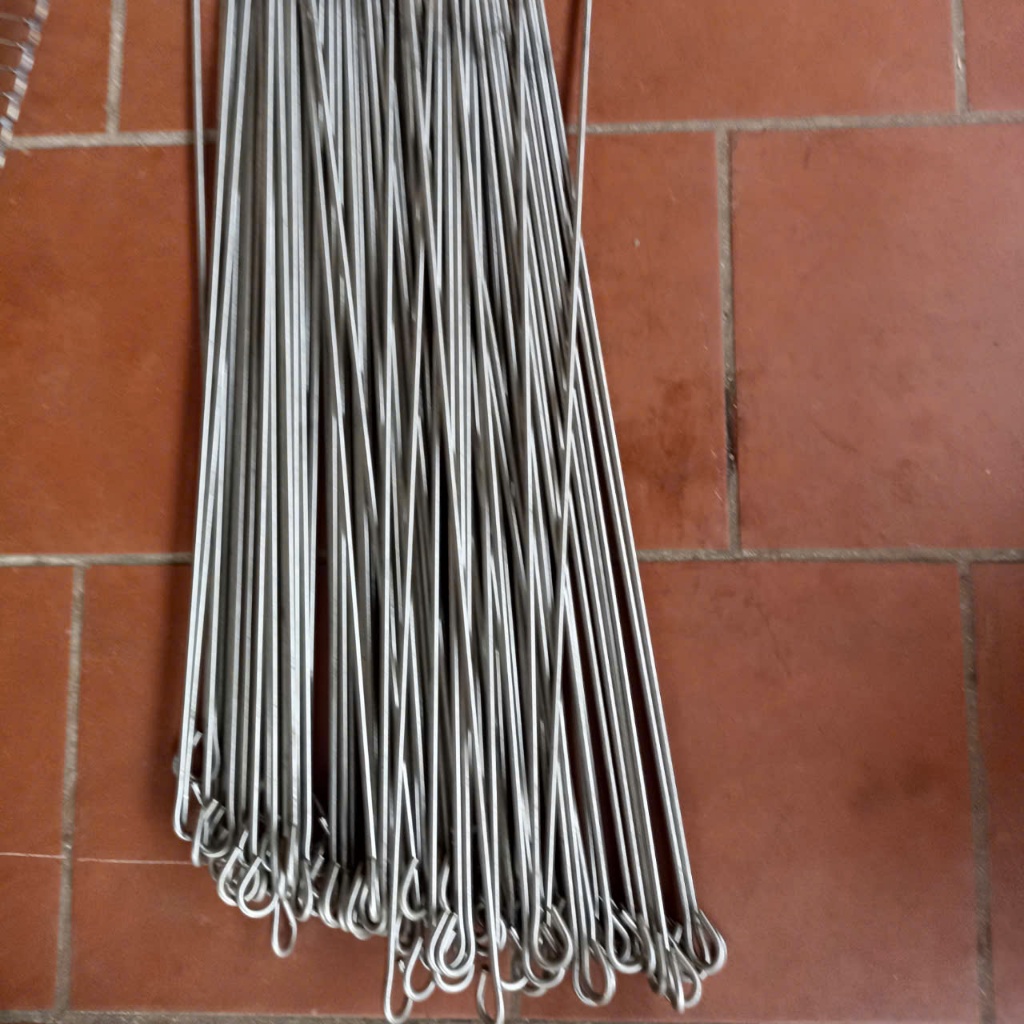 Xiên nướng inox phi 5 dài 70 cm, Xiên inox nướng thịt | Shopee Việt Nam
