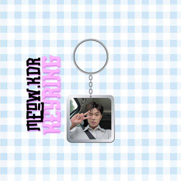 Móc khoá nhựa/Keyring ca sĩ Dương Domic (Đọc mô tả để biết thêm thông tin)