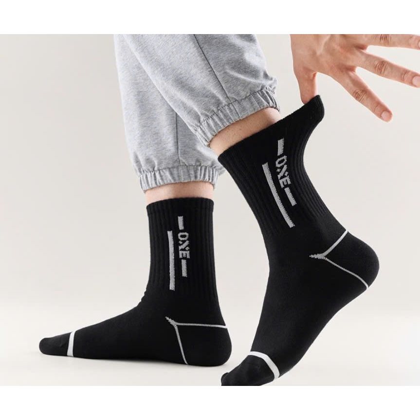 Vớ Tất Unisex chữ EDITON cổ cao phong cách thể thao, năng động.