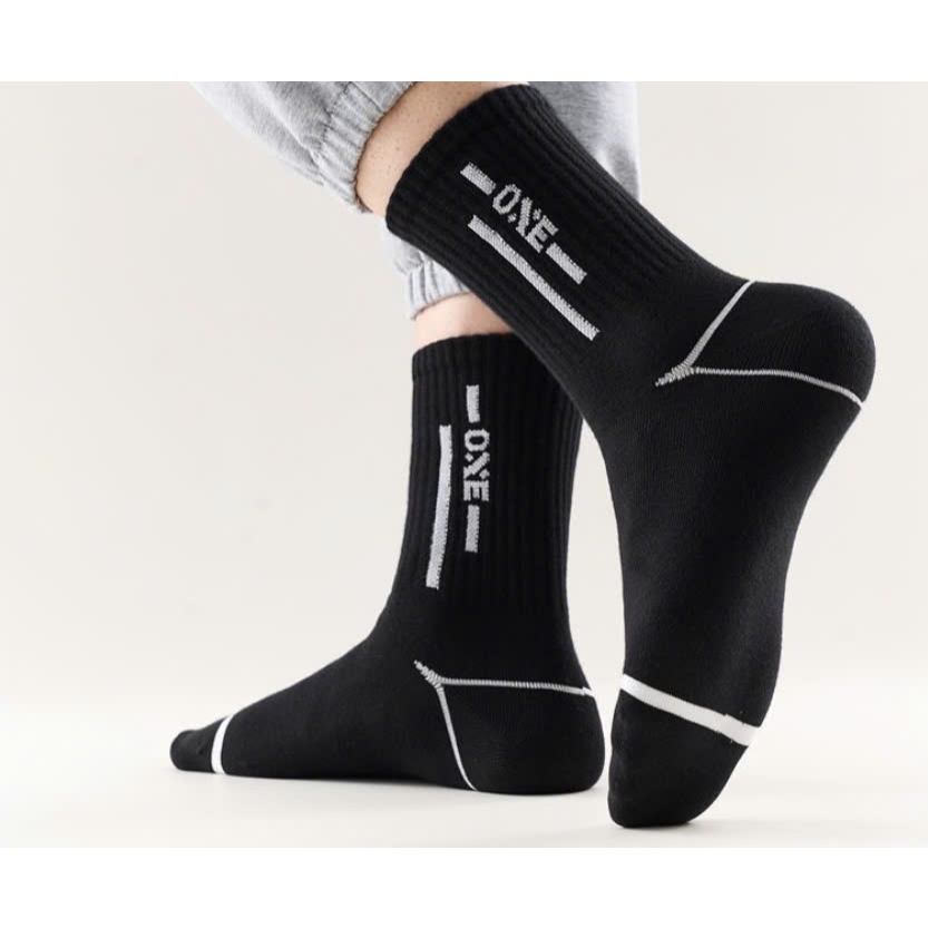 Vớ Tất Unisex chữ EDITON cổ cao phong cách thể thao, năng động.