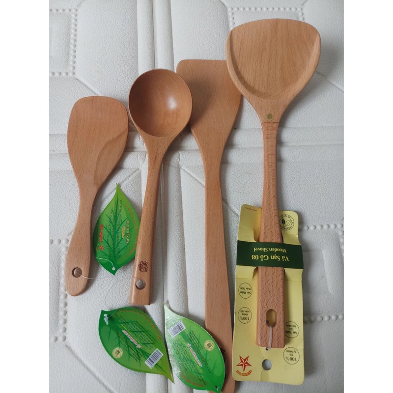 Vá Canh Vá Cơm Xẻng gỗ