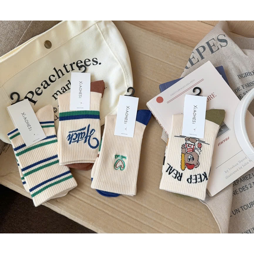 Vớ Tất Unisex chữ HATCH cổ cao phong cách thể thao, năng động.