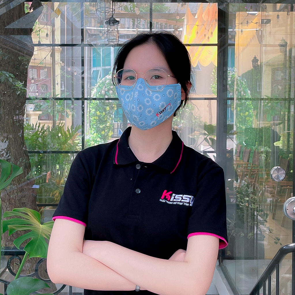 Ảnh Khẩu Trang Vải Kissy Nữ Size M Hoa Đào Vải Cotton Sợi Hoạt Tính Chống Tia UV Ngăn Bụi Mịn PM 2.5 M0-0010 2
