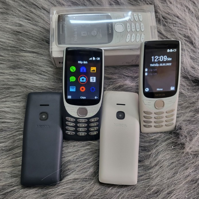Điện thoại bàn phím 8210 Sóng 4G 2 sim – Màn 2.8 – Pin 1450mah – Chữ to màn to – FM ko dây