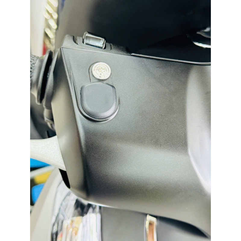 Nắp che lỗ kính sh mode cao su 2013- 2025 (1 cái )
