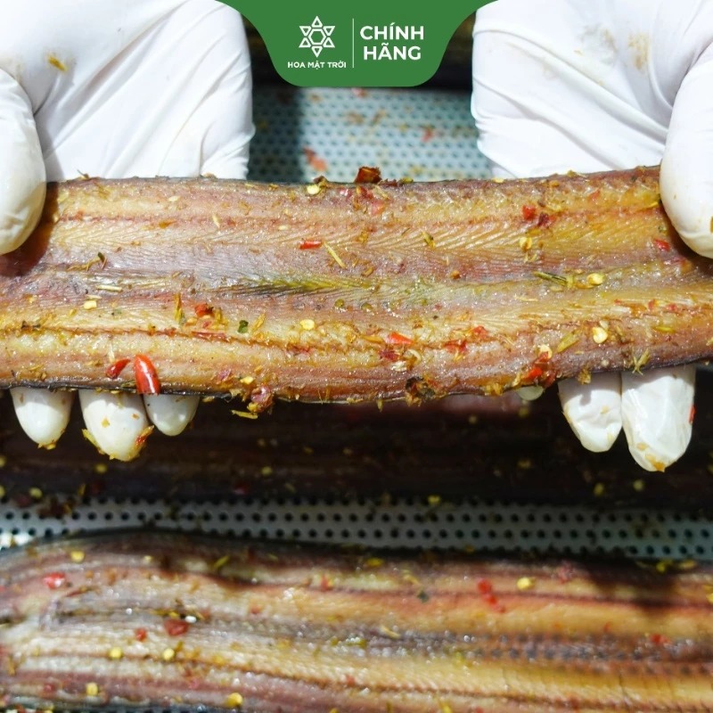 Khô Lươn Sấy Cay 200Gr - Mồi Nhậu - Hoa Mặt Trời Farm