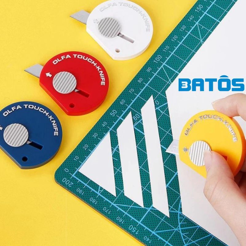 Dao rọc giấy OLFA TK-4/32, có thể gắn móc khóa, lưỡi thép không rỉ, sản xuất Nhật Bản.