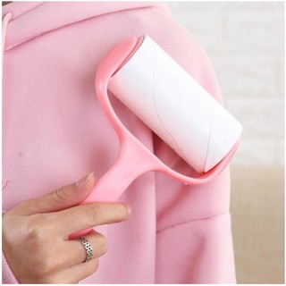 Cây Lăn Bụi Cầm Tay Lõi 10cm, Keo Siêu Dính, Cán Nhựa Chắc Chắn, Thiết Kế Xé Chéo Thông Minh