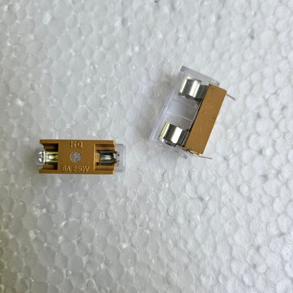 Hộp bảo vệ cầu chì ống Thủy Tinh Cầu Chì sứ đế cầu chì có nắp 6A 5x20mm 5*20mm có chân hàn mạch