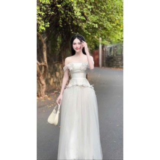 Đầm công chúa dạ hội chất tapta có mút mặc được hai kiểu trễ vai 2 dây đính bông hoa viền đá tùng váy lưới