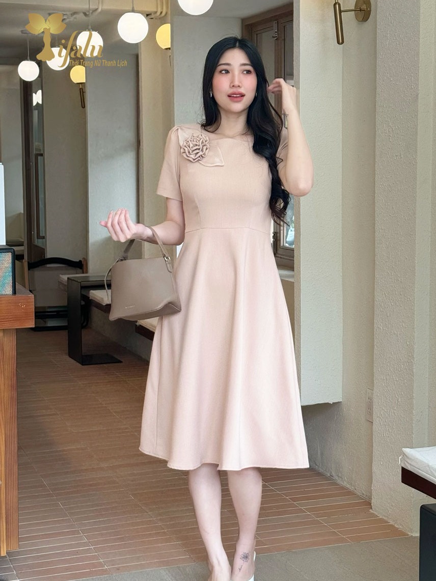 Ảnh Váy nữ đầm thiết kế Zol by TIFALU dáng xòe trẻ trung chất chéo Hàn - ZOL407NUDE 2