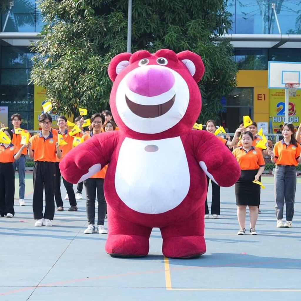 Mascot Hơi Gấu Dâu Lotso | Thế Giới Mascot | Shopee Việt Nam