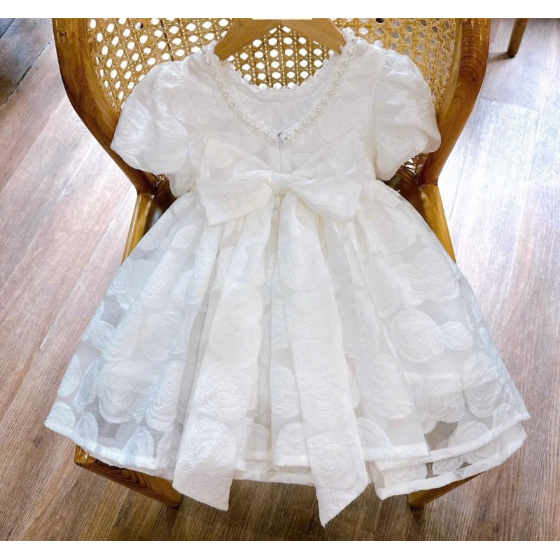 DL44 Váy công chúa cho bé diệu linh shop kids - váy thiết kế chất liệu gấm hoa màu trắng cho bé đi dự tiệc rất xinh