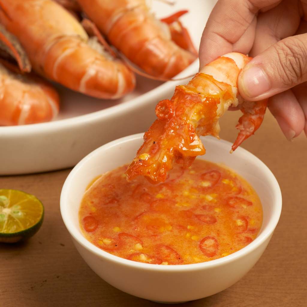 Combo 5 Chai Muối chấm và sốt trộn gỏi [3 chai muối chấm lớn + 2 sốt gỏi nho] A Nước Chấm